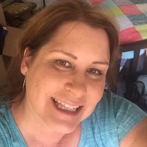 Meet your Posher, Suzanne